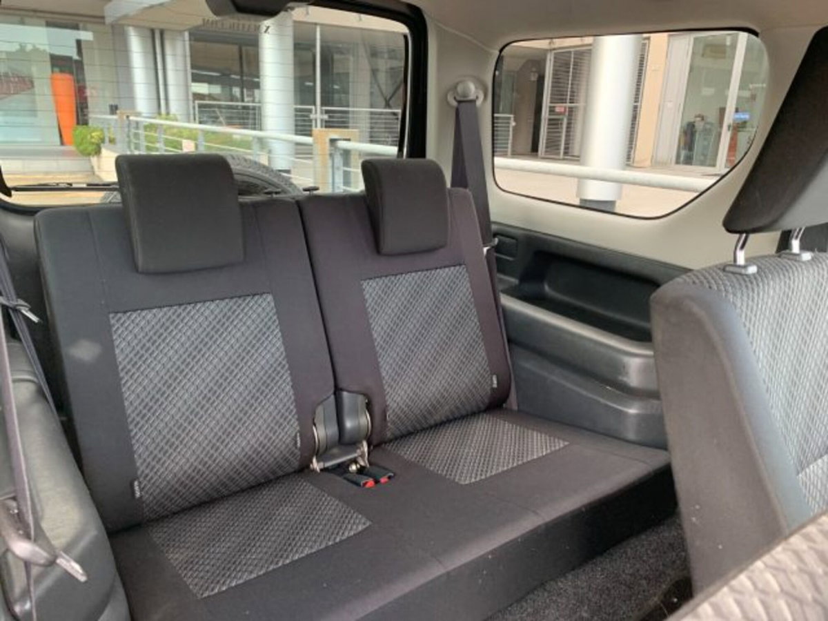Suzuki Jimny 1.3 4WD Evolution (7)