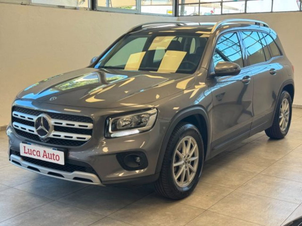 Mercedes-Benz GLB 180 d Automatic Executive