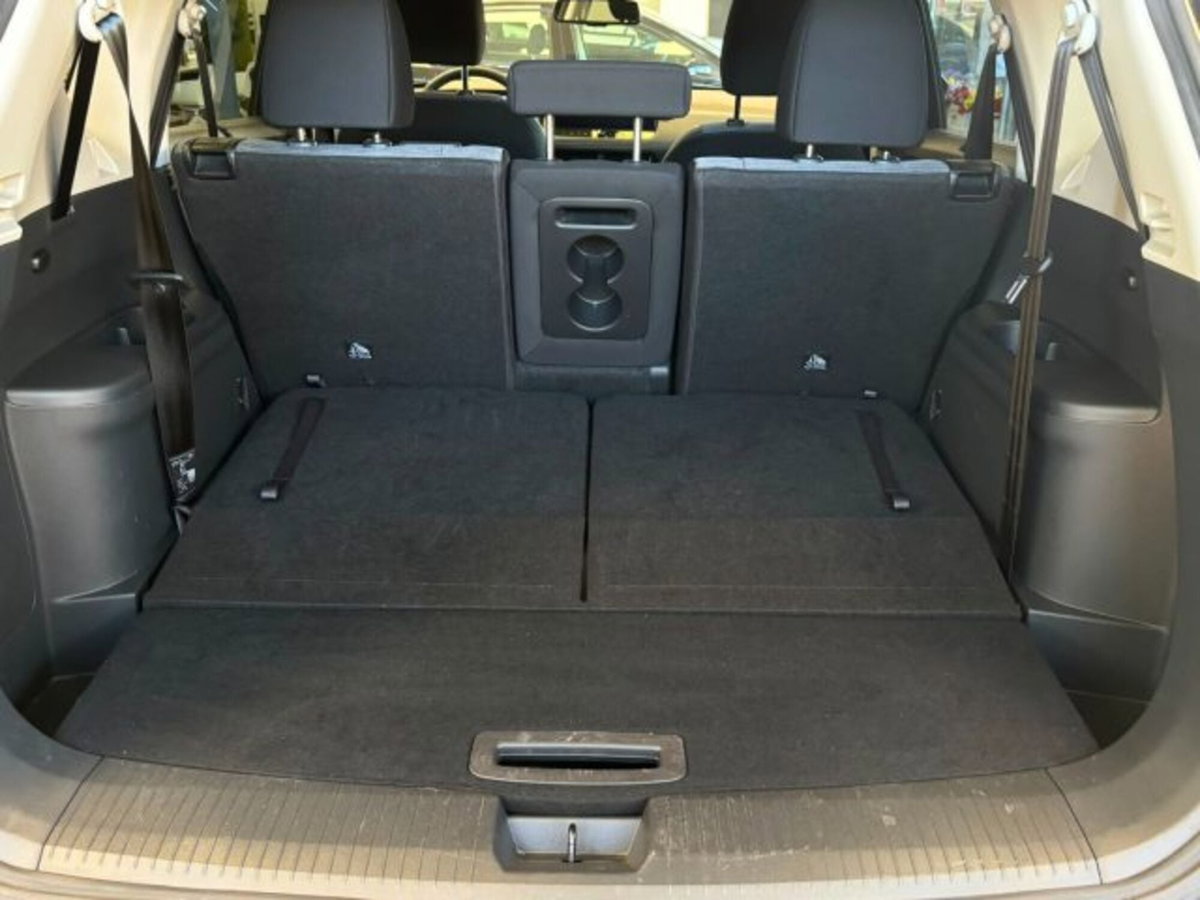 Nissan X-Trail 1.5 e-power Tekna e-4orce 4wd auto (6)