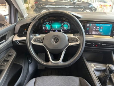 Volkswagen Golf 1.0 TSI EVO Life (11)