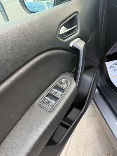 Renault Captur Blue dCi 115 CV EDC Initiale Paris (14)