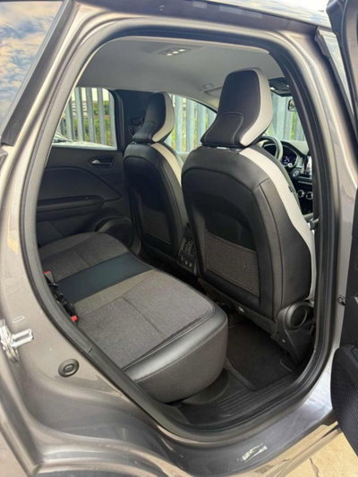 Renault Captur Blue dCi 115 CV EDC Initiale Paris (9)
