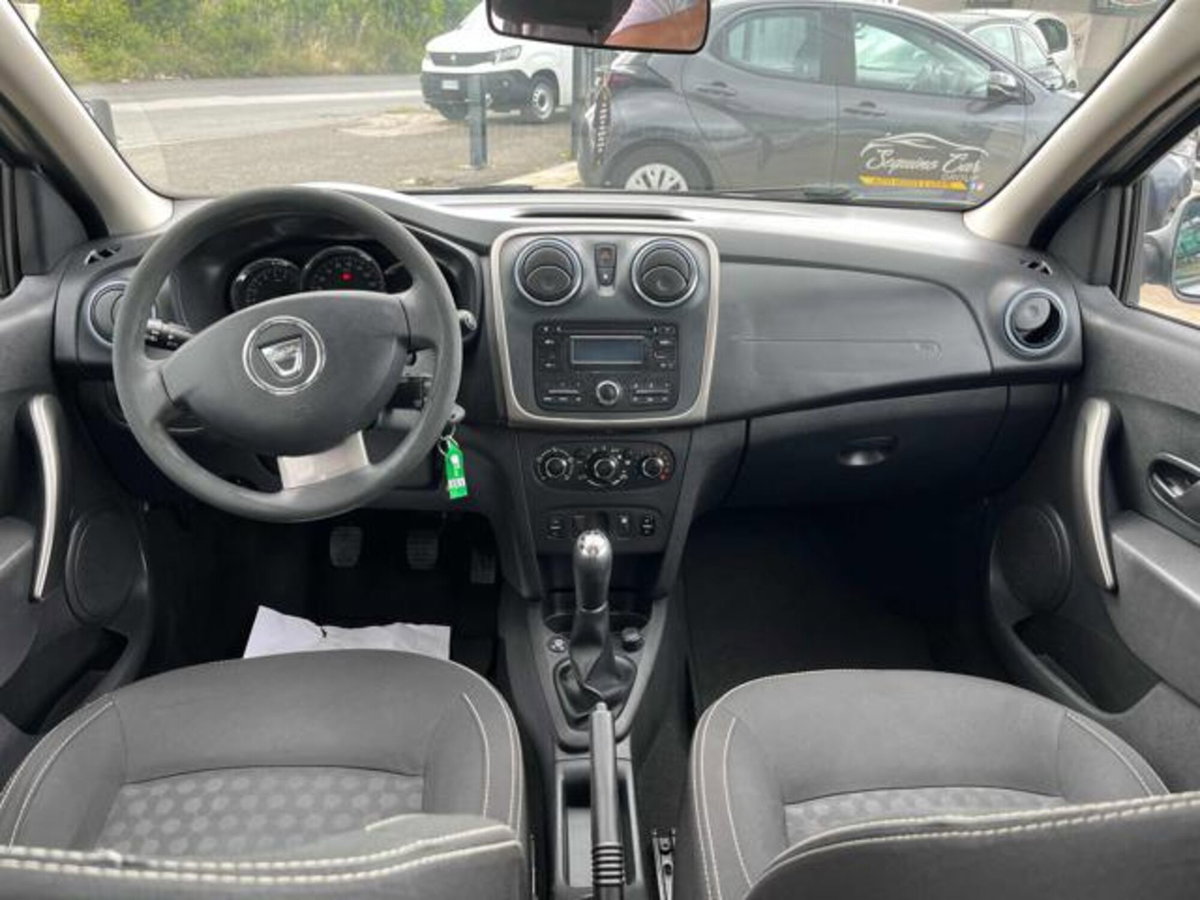Dacia Sandero 1.2 GPL 75CV Ambiance (13)
