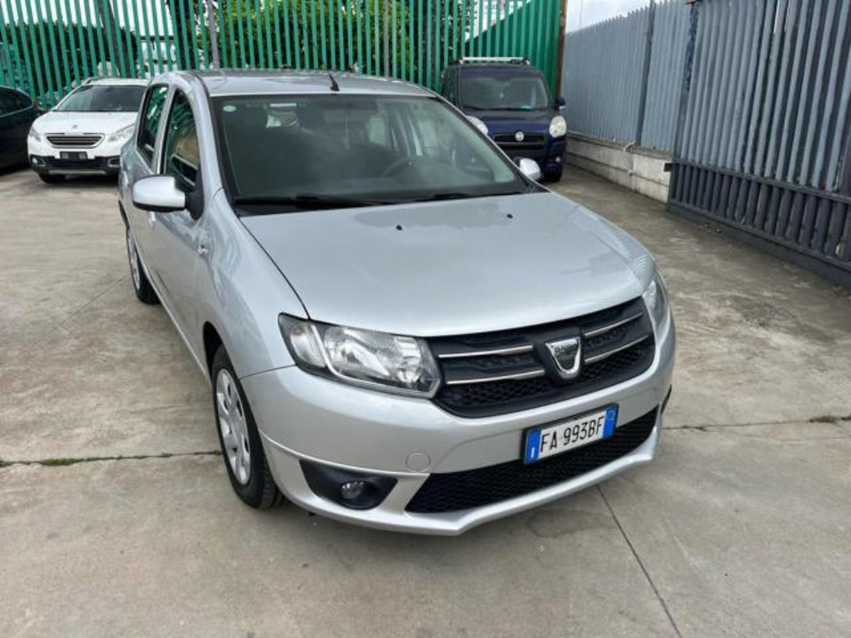 Dacia Sandero 1.2 GPL 75CV Ambiance (3)