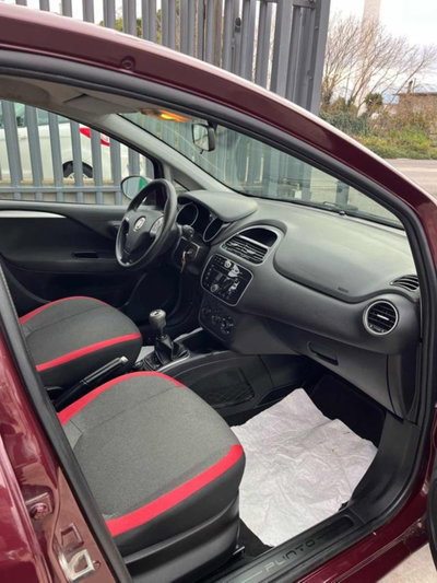 Fiat Punto Evo 1.3 Mjt 75 CV 5 porte Active (8)