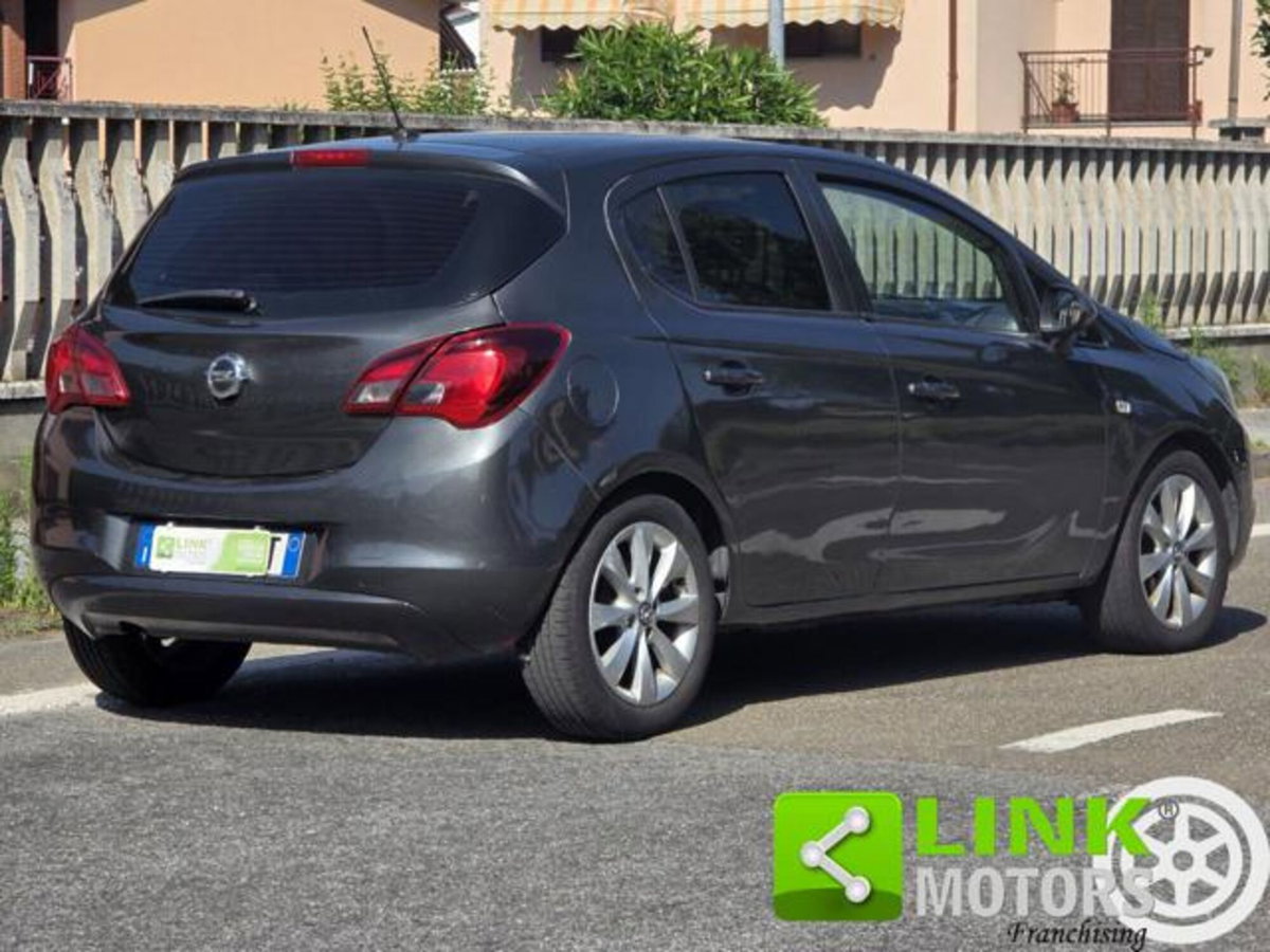 Opel Corsa 1.4 16V 5 porte aut. Enjoy (10)
