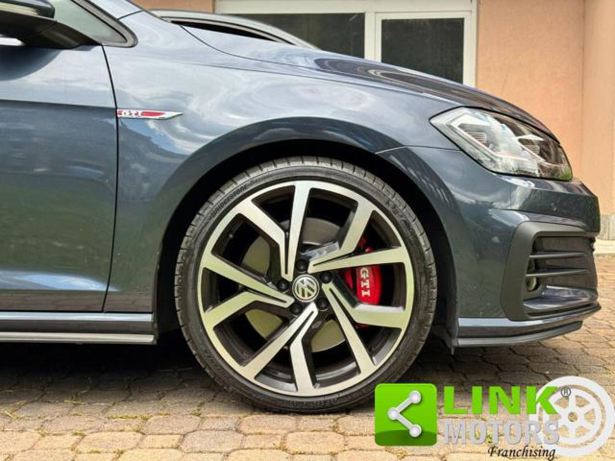 Volkswagen Golf 2.0 tsi GTI MT Ultimate 245cv (16)