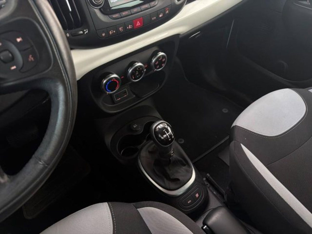Fiat 500L 1.3 Multijet 95 CV Dualogic Lounge (8)