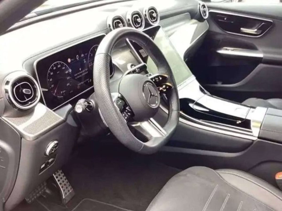 Mercedes-Benz GLC 220 d 4Matic Mild Hybrid AMG Premium Plus (6)