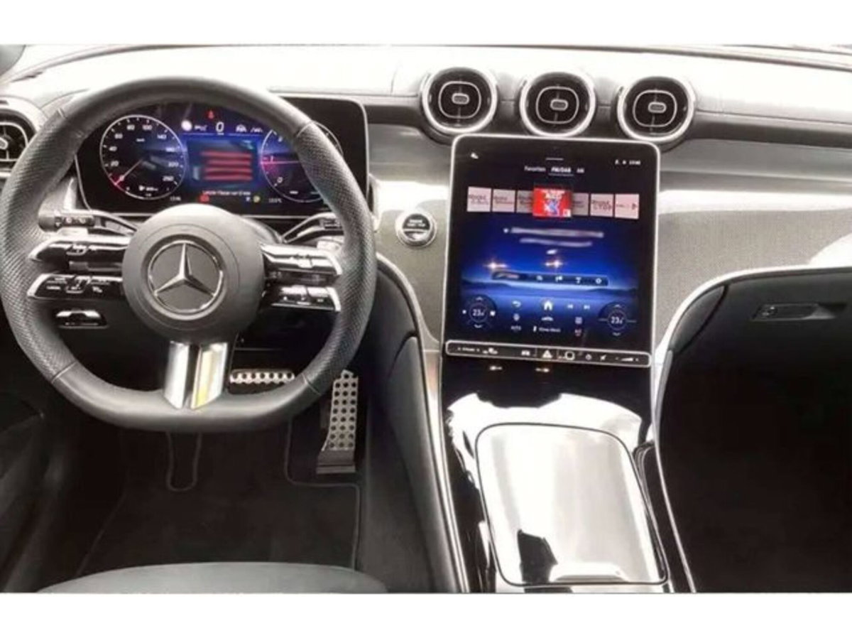 Mercedes-Benz GLC 220 d 4Matic Mild Hybrid AMG Premium Plus (7)