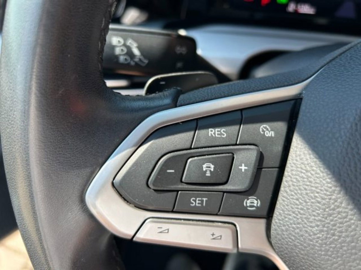 Volkswagen Golf 1.5 TGI DSG Life (12)
