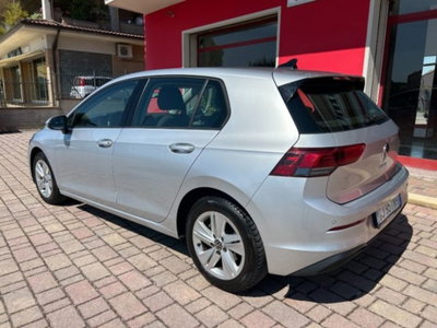 Volkswagen Golf 1.5 TGI DSG Life (4)
