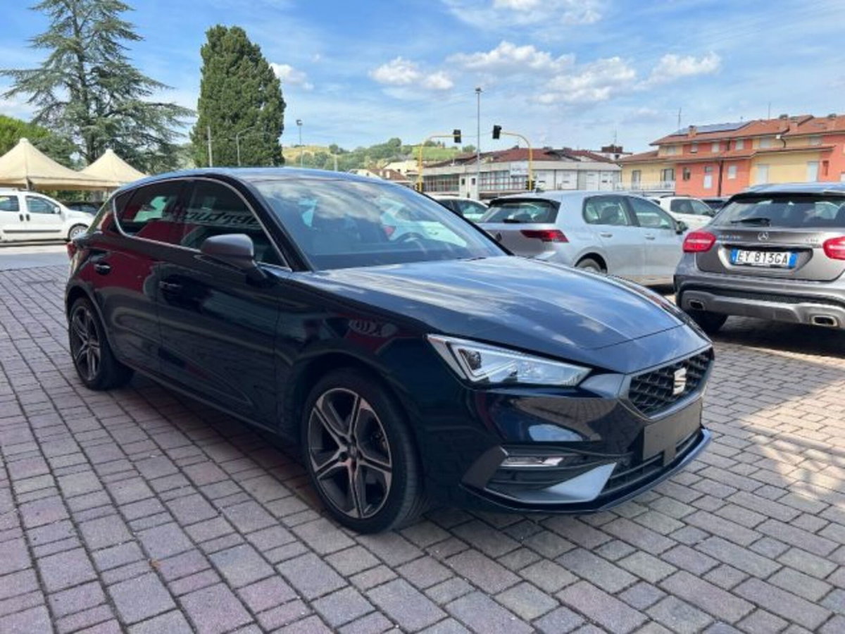SEAT Leon 1.5 TGI DSG FR (2)