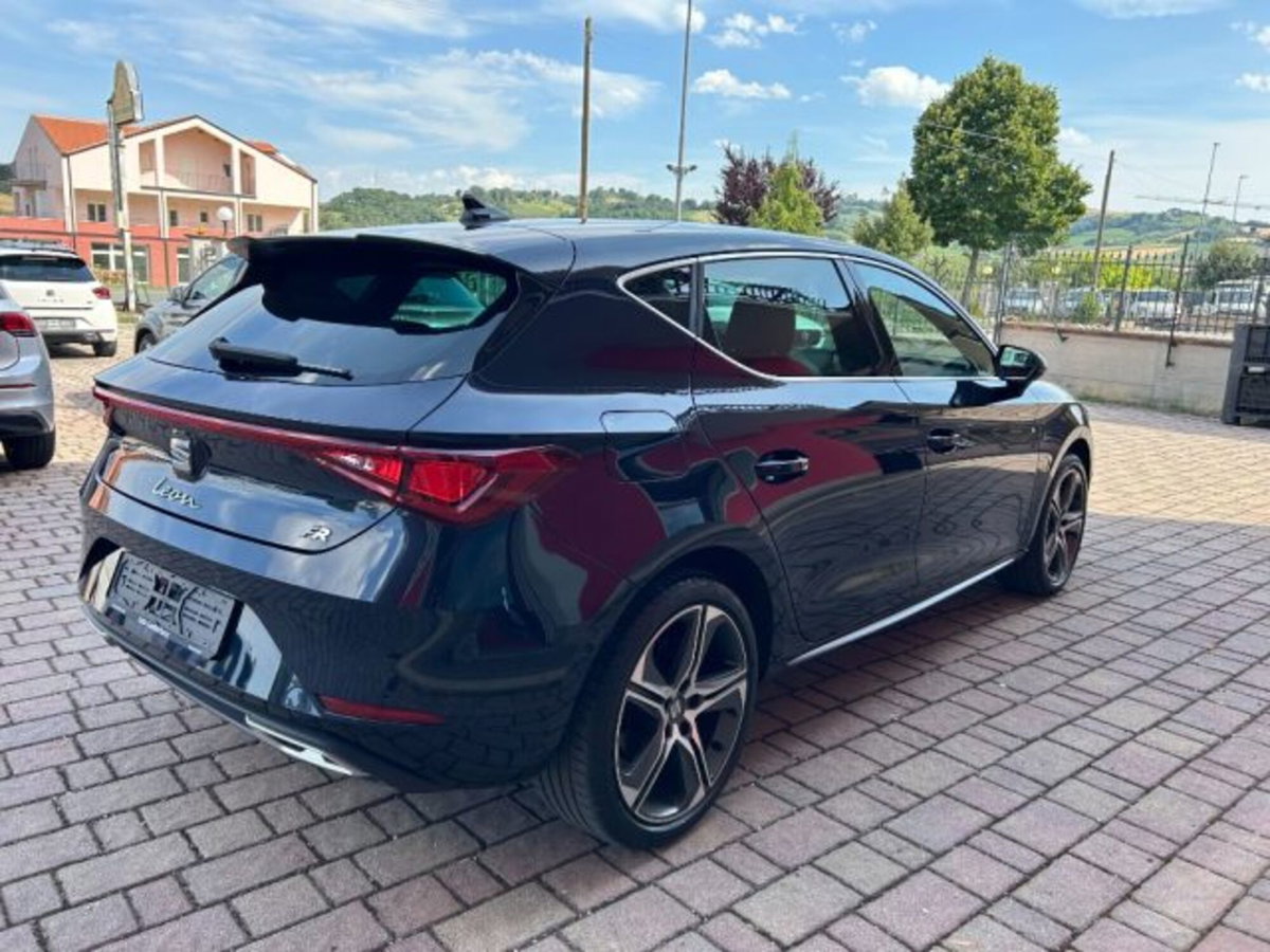 SEAT Leon 1.5 TGI DSG FR (3)