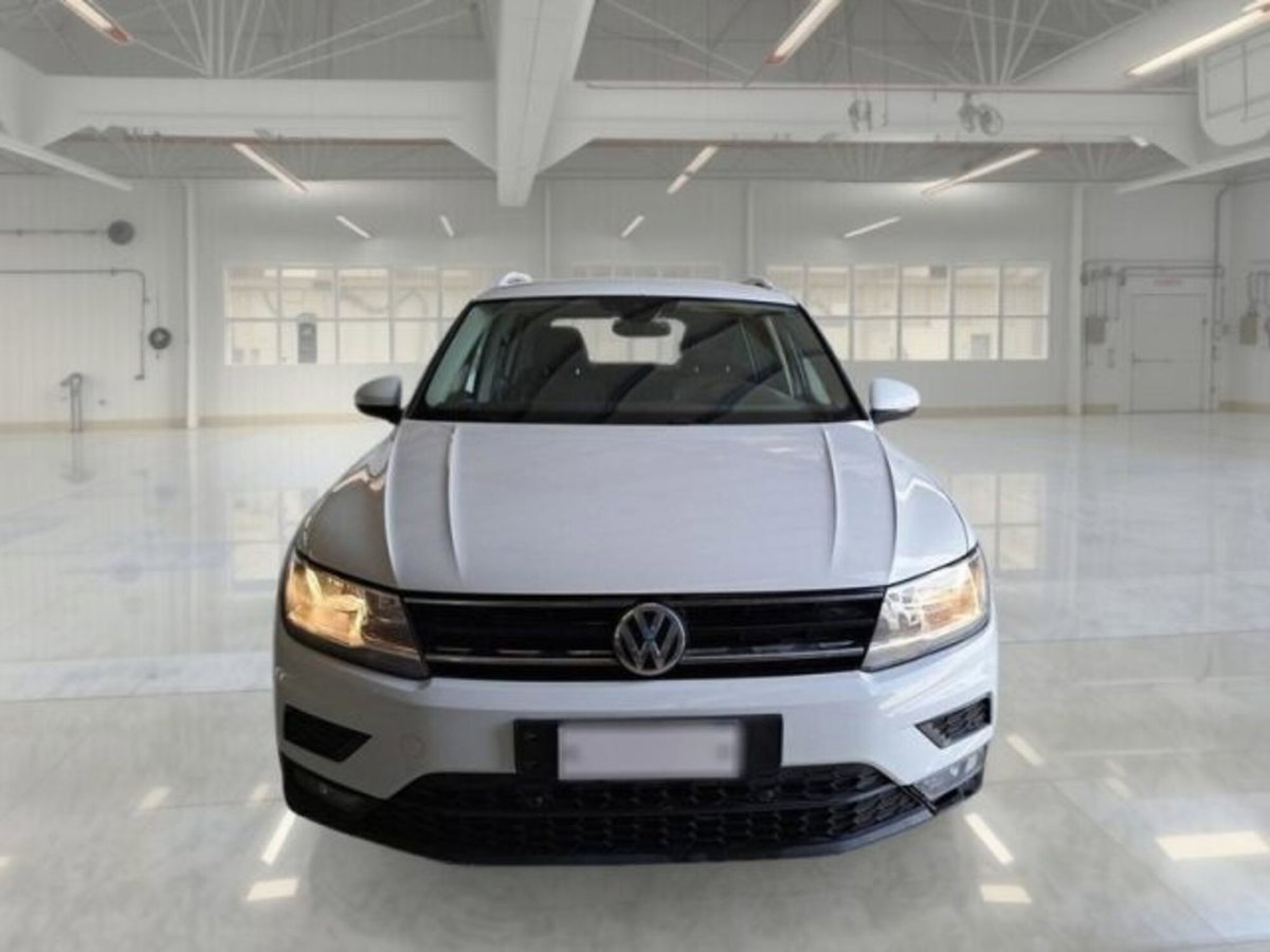 Volkswagen Tiguan 2.0 BiTDI SCR DSG 4MOTION Executive R-Line BMT (5)