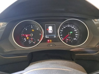 Volkswagen Tiguan 2.0 BiTDI SCR DSG 4MOTION Executive R-Line BMT (7)