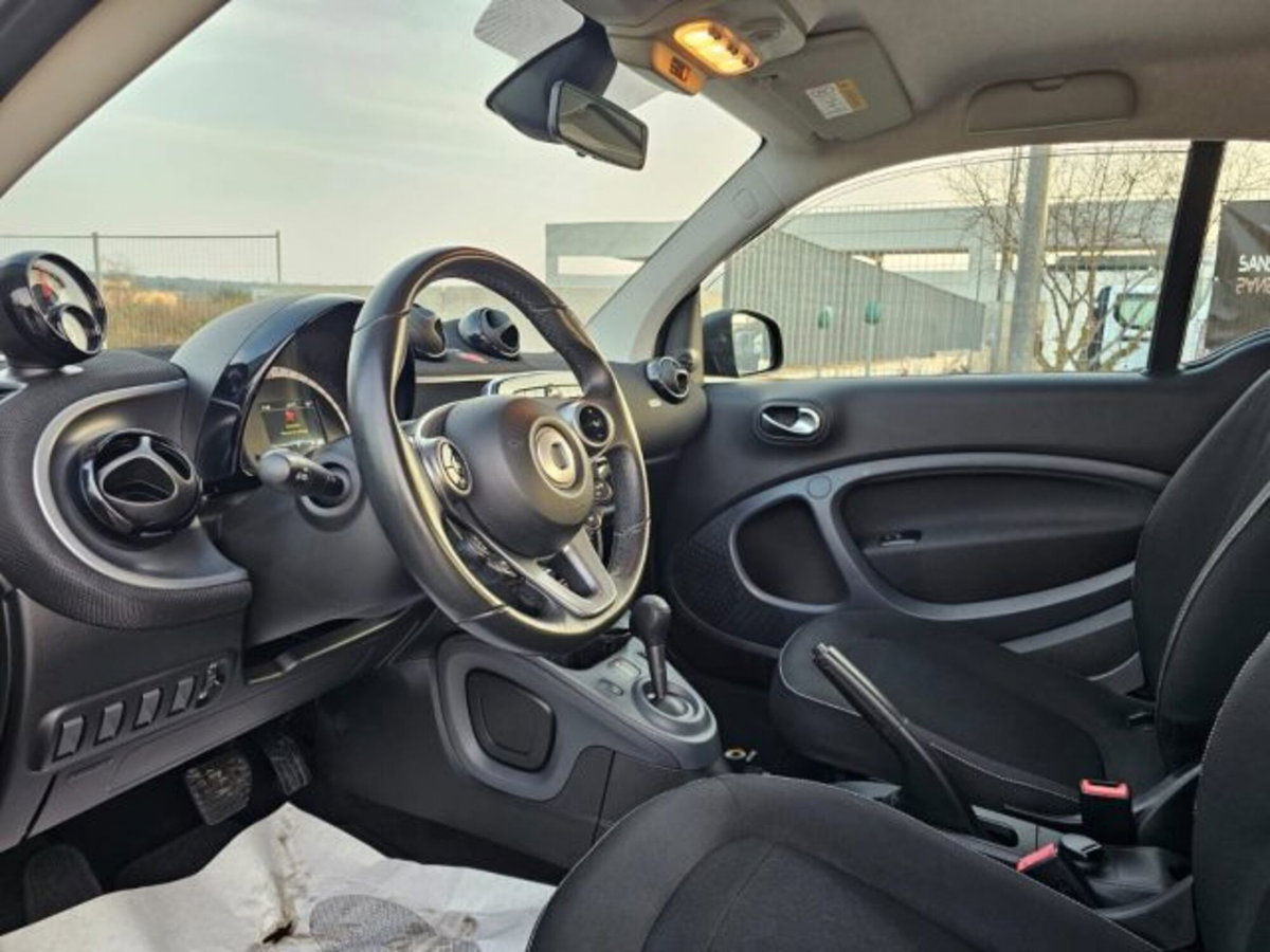 smart Fortwo electric drive sale&care coupé BRABUS ED (12)