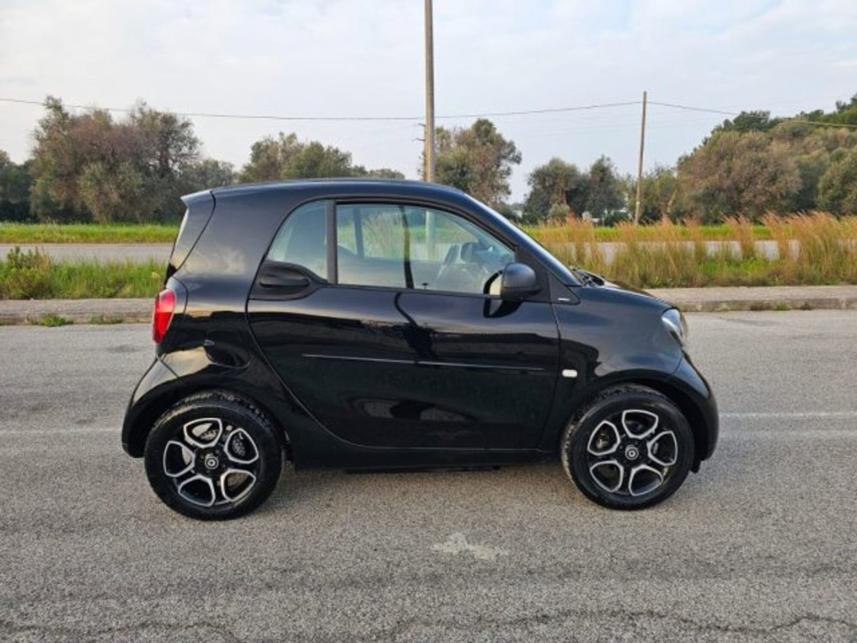 smart Fortwo electric drive sale&care coupé BRABUS ED (4)