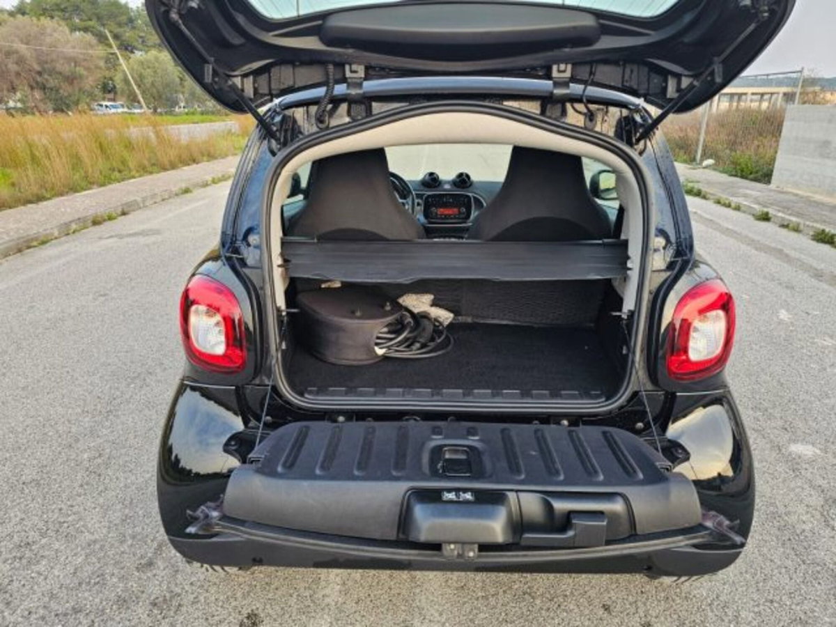 smart Fortwo electric drive sale&care coupé BRABUS ED (8)