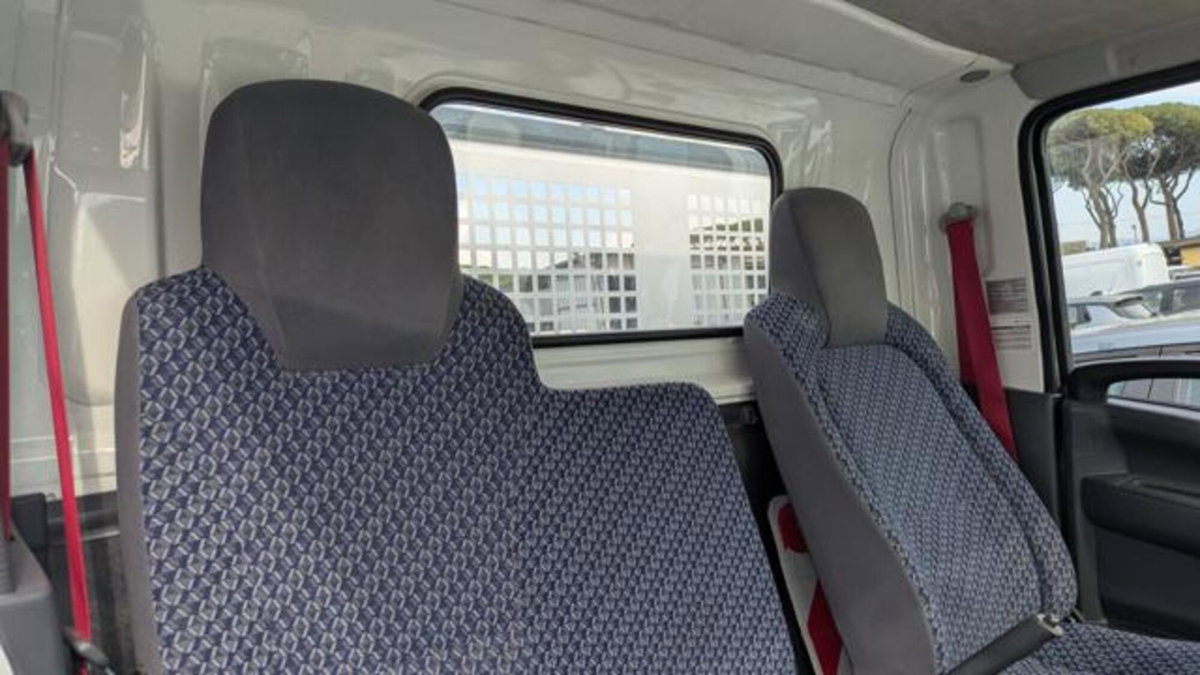 Isuzu M21 Cabinato TT H 1.9 tdi 120cv (13)