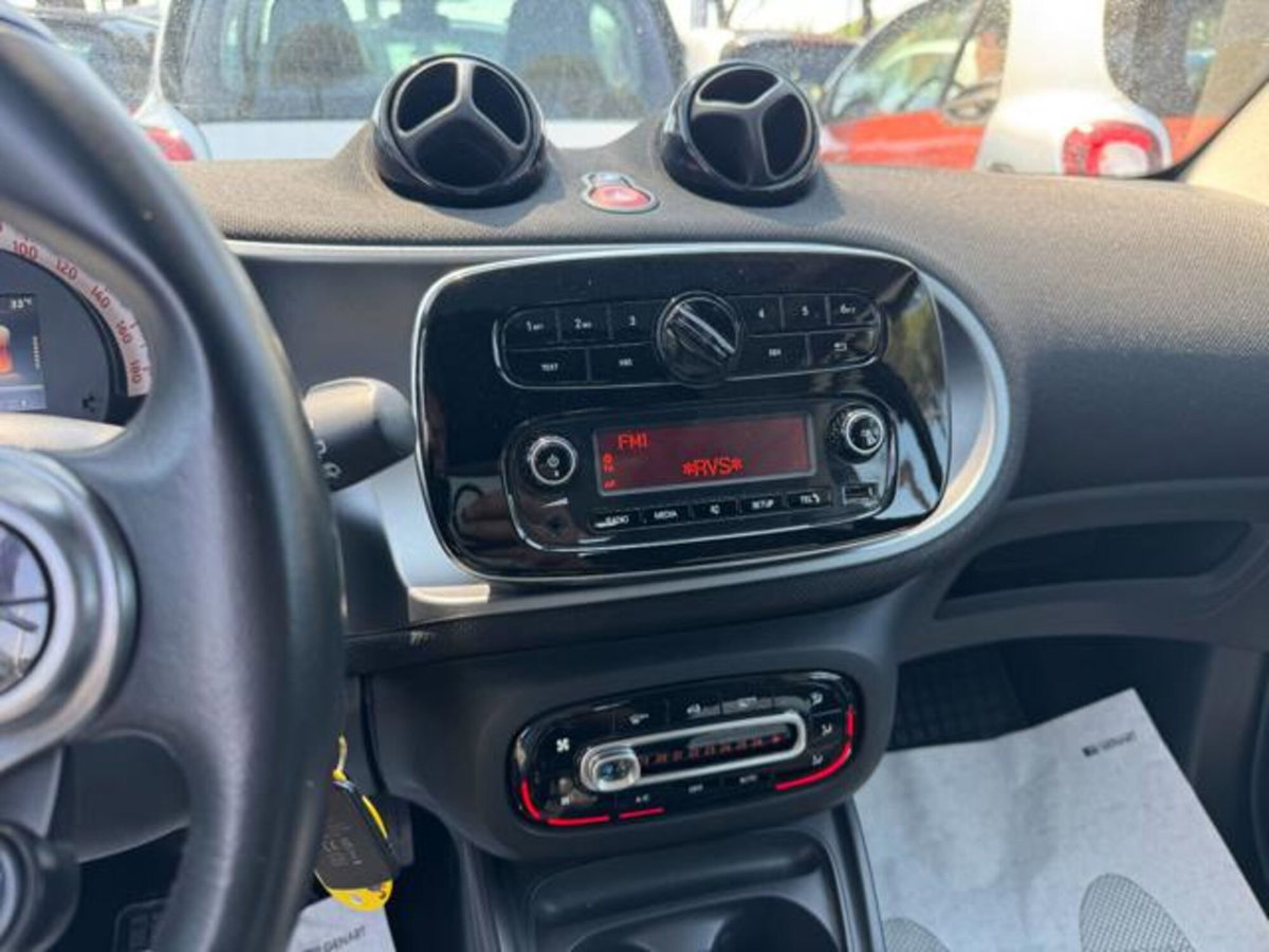 smart Fortwo 90 0.9 Turbo Urban (9)
