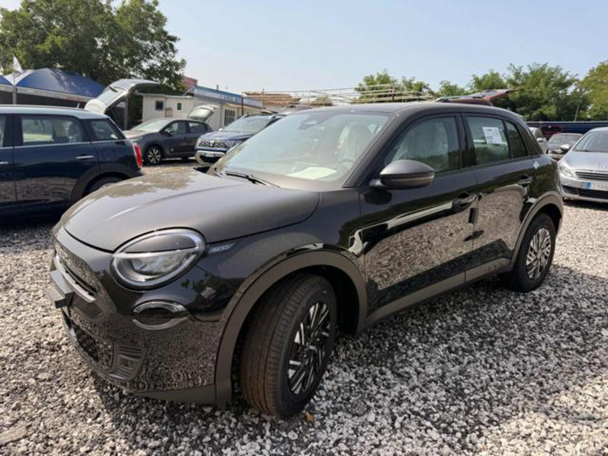 Fiat 600 1.2 hybrid 110cv auto (2)