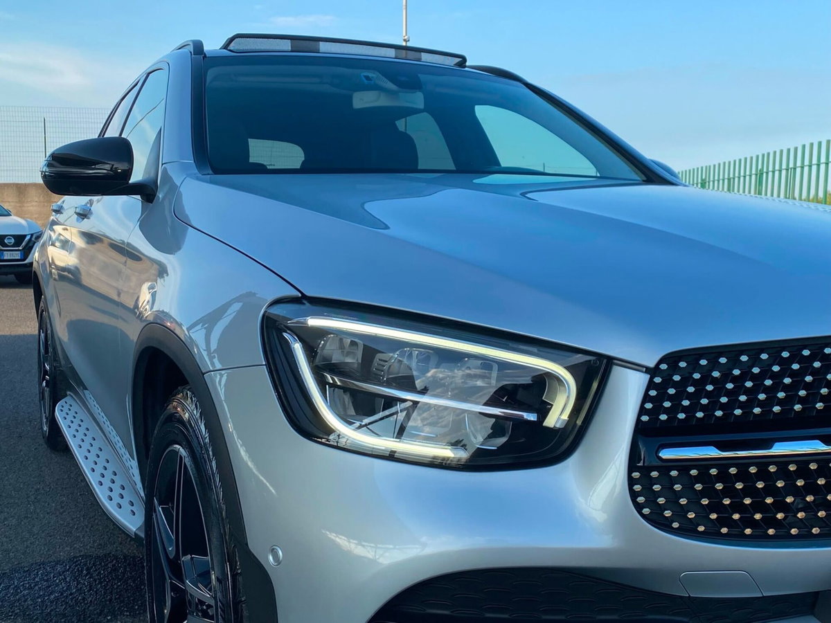 Mercedes-Benz GLC SUV 300 d 4Matic Premium (8)