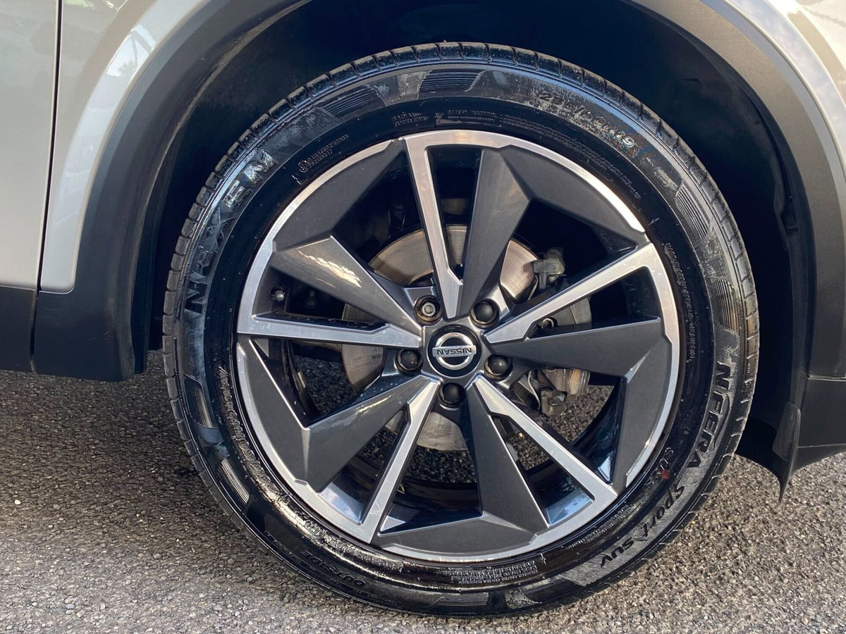 Nissan Qashqai 1.3 mhev N-Connecta 4wd 158cv xtronic (9)
