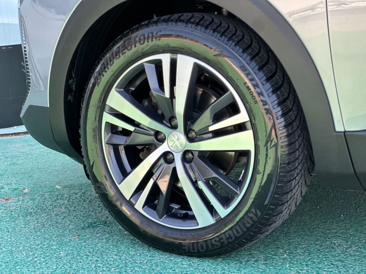 Peugeot 3008 BlueHDi 130 S&S EAT8 Allure Pack (5)