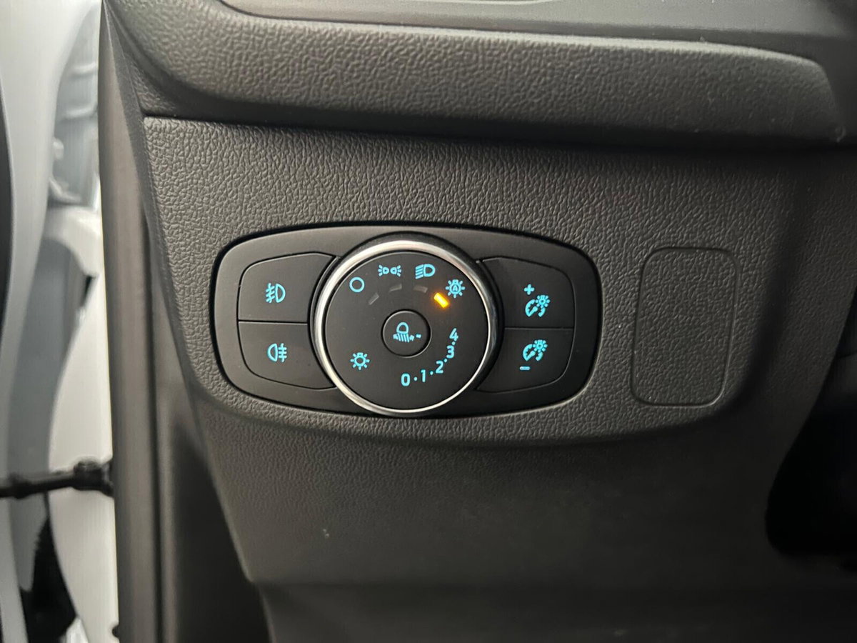 Ford Focus 1.5 EcoBlue 95 CV 5p. Business (12)