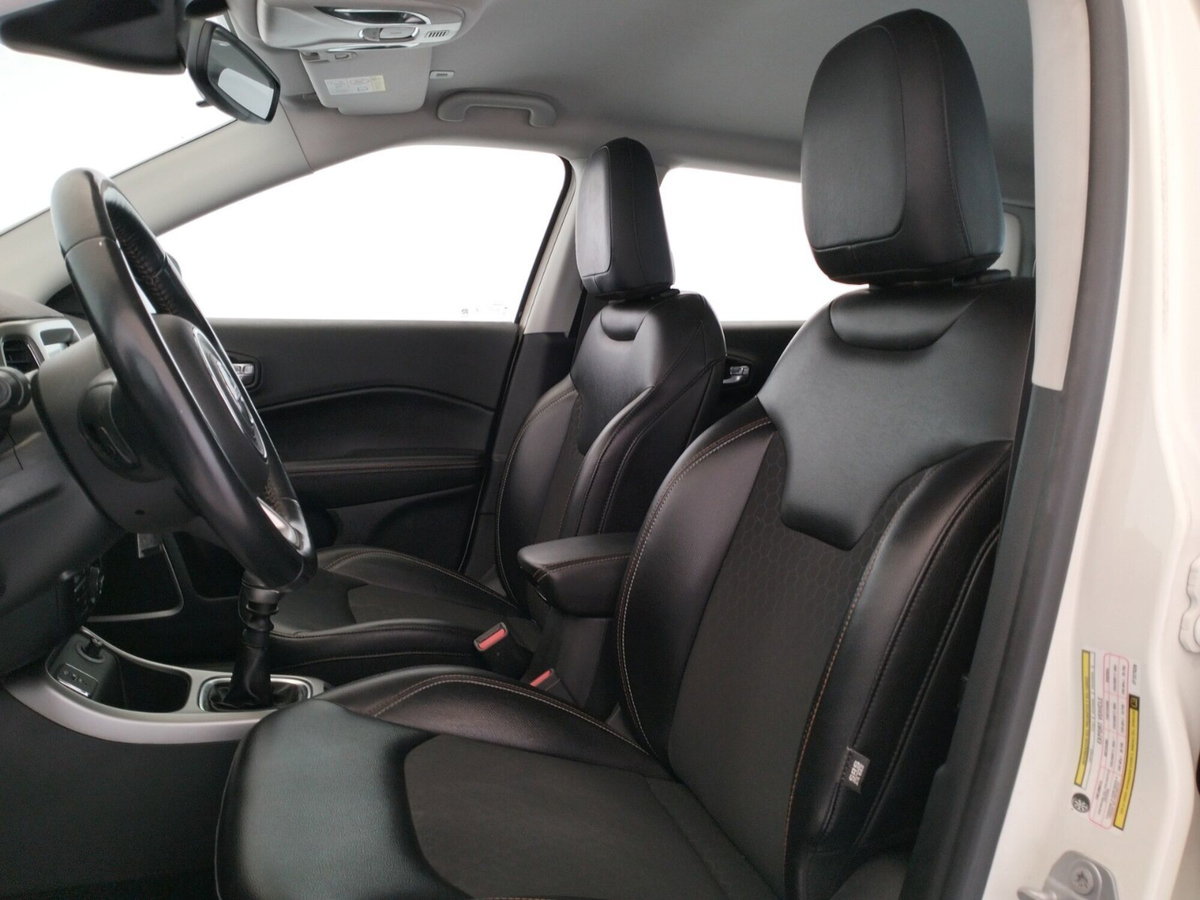 Jeep Compass 1.6 Multijet II 2WD Longitude (9)