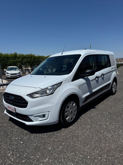 Ford Tourneo Connect 1.5 TDCi 120 CV Plus usata