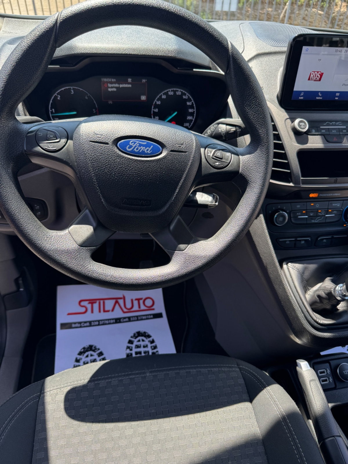 Ford Tourneo Connect 1.5 TDCi 120 CV Plus (14)