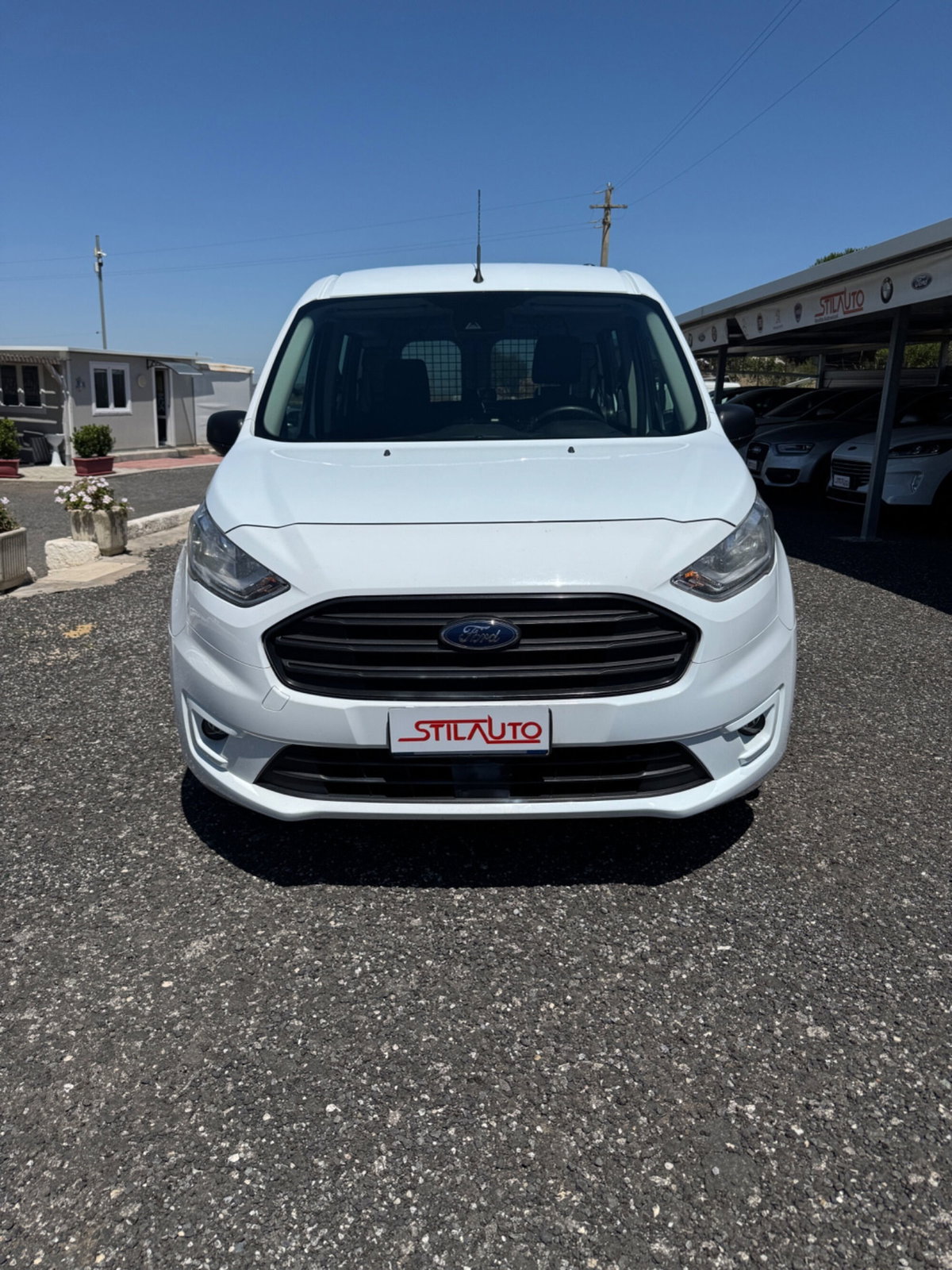 Ford Tourneo Connect 1.5 TDCi 120 CV Plus (5)