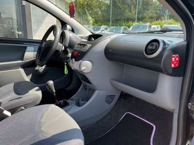 Peugeot 107 68CV 5p. Plaisir (10)