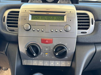 Lancia Ypsilon 1.2 Modamilano (16)