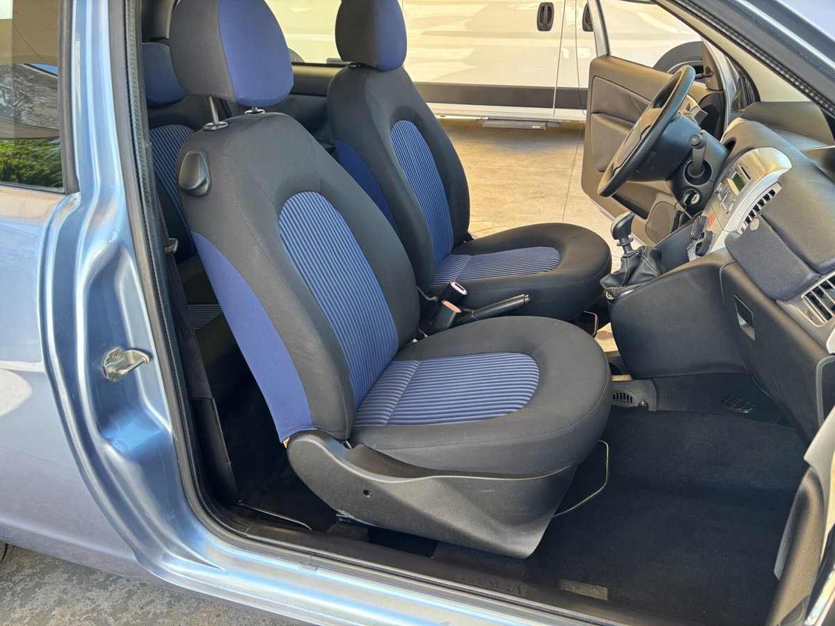 Lancia Ypsilon 1.2 Modamilano (19)