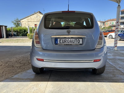 Lancia Ypsilon 1.2 Modamilano (6)