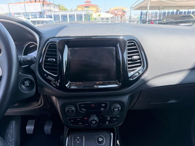 Jeep Compass 1.6 Multijet II 2WD Limited (14)