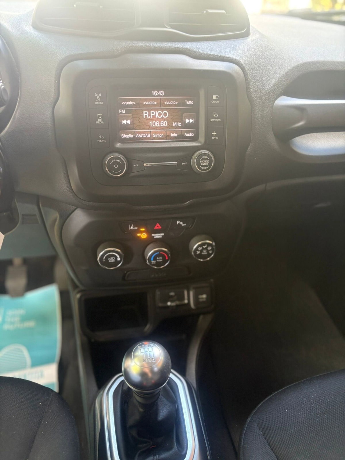 Jeep Renegade 1.0 T3 Limited (17)