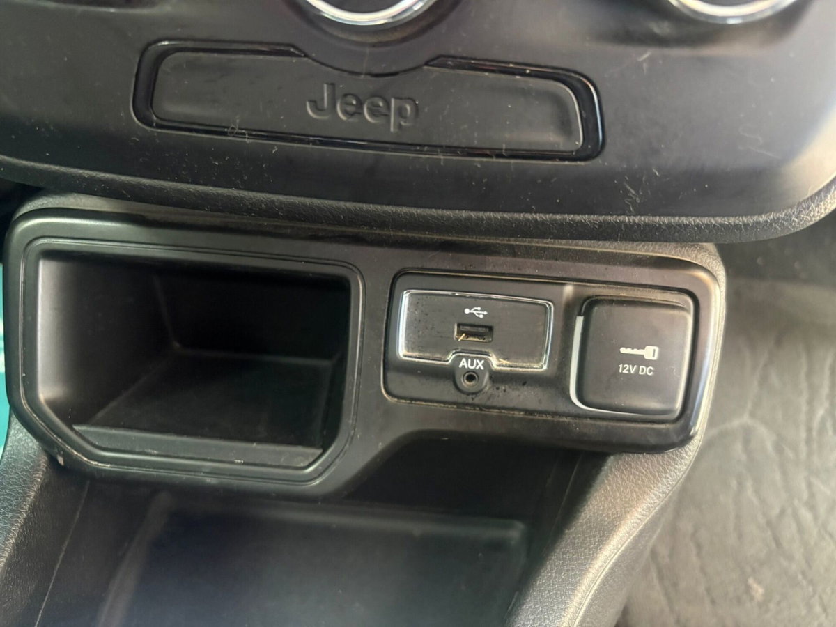 Jeep Renegade 1.0 T3 Limited (19)