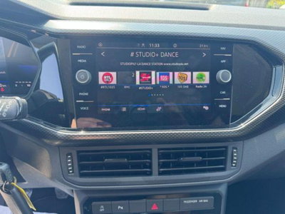 Volkswagen T-Cross 1.0 TSI Style BMT (9)