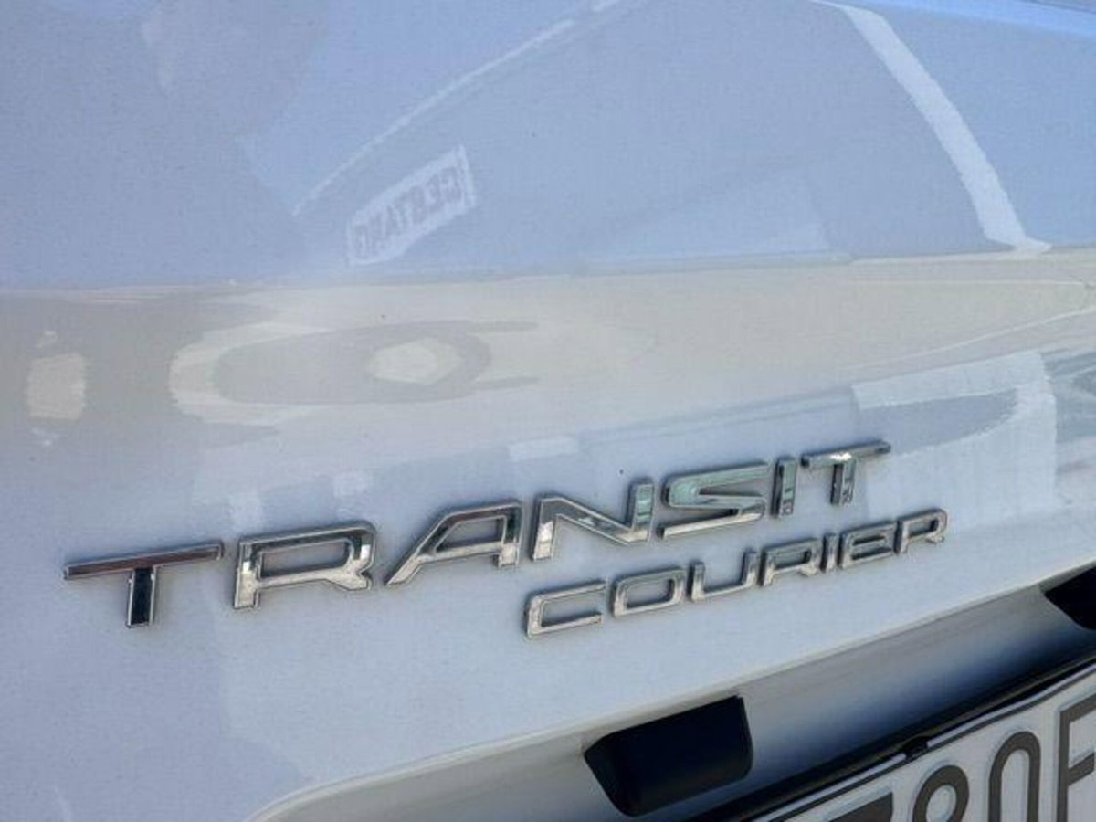 Ford Transit Courier 1.5 TDCi 75CV  Trend (18)
