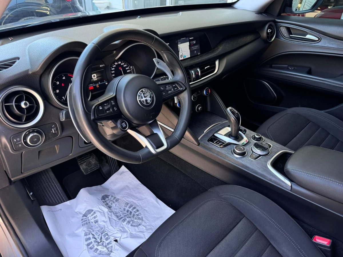 Alfa Romeo Stelvio Stelvio 2.2 Turbodiesel 190 CV AT8 Q4 Sprint (8)