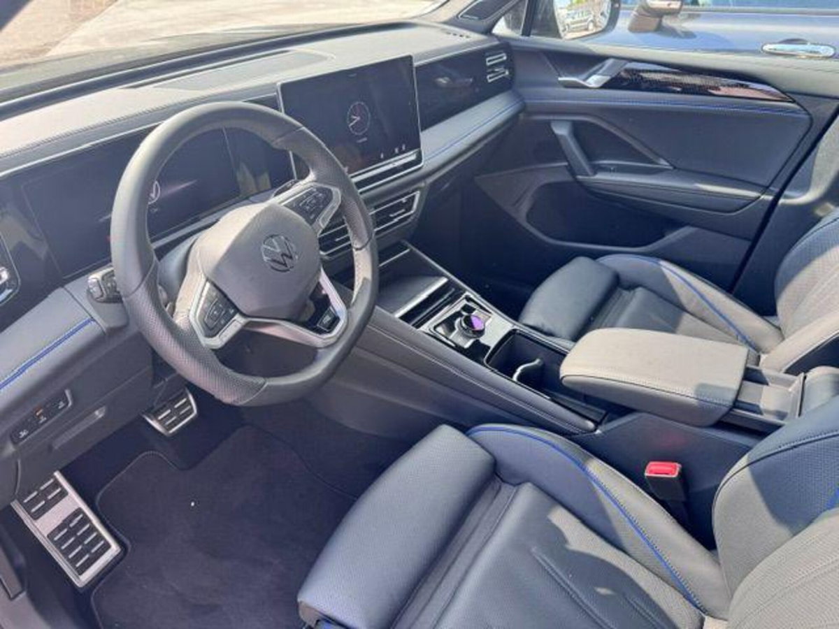 Volkswagen Tiguan 2.0 tdi R-Line 4motion 193cv dsg (11)