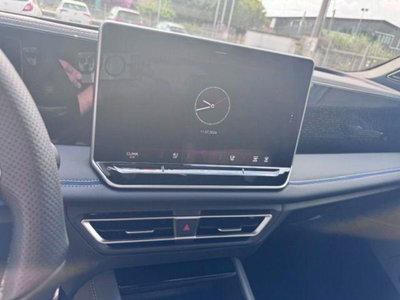 Volkswagen Tiguan 2.0 tdi R-Line 4motion 193cv dsg (8)