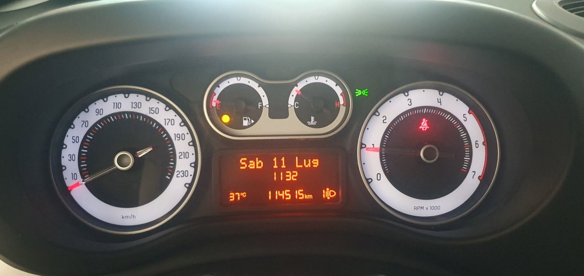 Fiat 500L 1.3 Multijet 95 CV Pop Star (9)