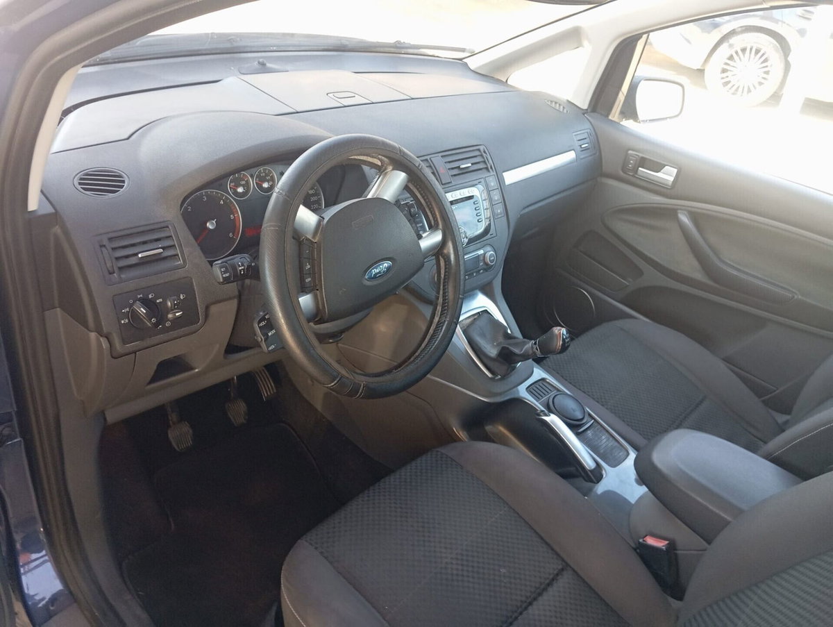 Ford C-Max 1.6 TDCi 90 CV (17)