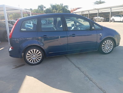 Ford C-Max 1.6 TDCi 90 CV (4)