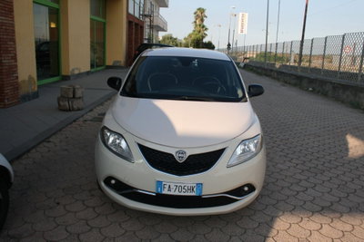 Lancia Ypsilon 1.2 69 CV 5 porte Gold usata